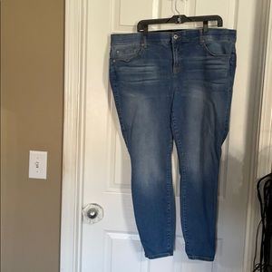 Torrid jeans size 22